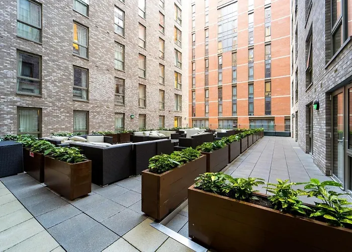 For Students Only Ensuite Bedrooms With Shared Kitchen At Liv Student In Belfast